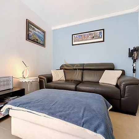 Instant Azur A Pied Clim Garage *